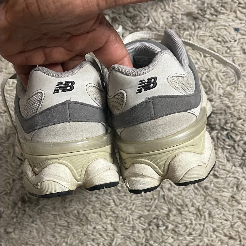 New Balance Kids Sneakers - Gray and Red
